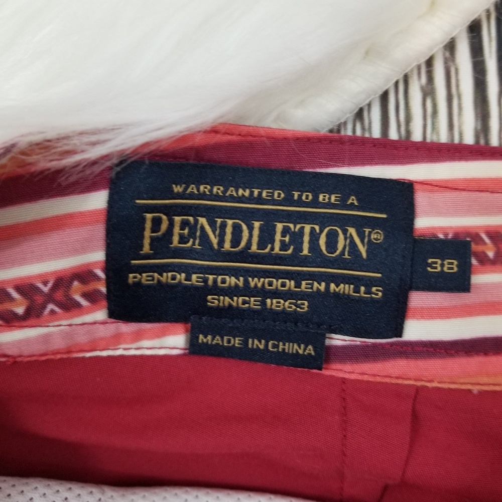 Pendleton Men's Lightweight Drawstring Board Shor… - image 4